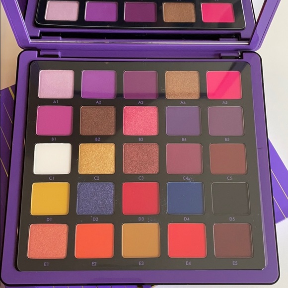 Anastasia Beverly Hills Other - ANASTASIA BEVERLY HILLS NORVINA PRO VOL 1